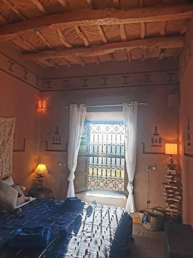 Maison D'Hotes Izza Kelaat-M'Gouna Exterior foto