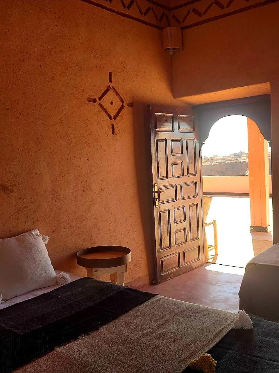 Maison D'Hotes Izza Kelaat-M'Gouna Exterior foto