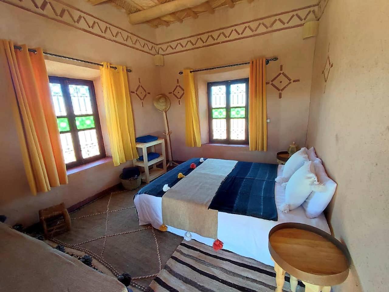 Maison D'Hotes Izza Kelaat-M'Gouna Exterior foto